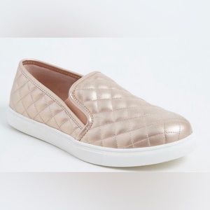 Torrid Rose Gold Quilted Sneaker Women’s 10W